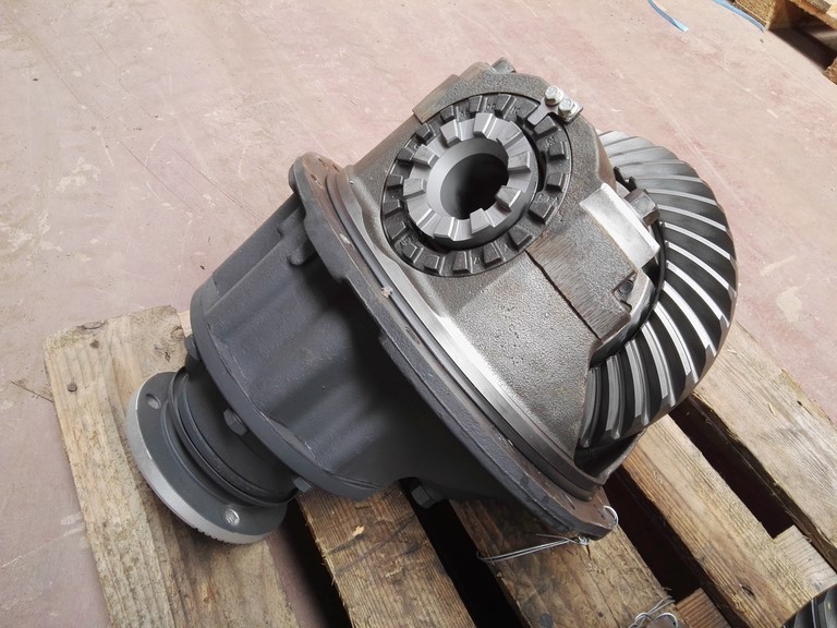 RENAULT TRUCKS - Nez de pont C4AL